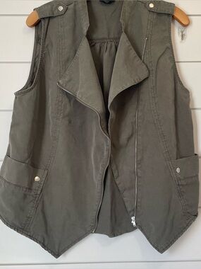 Olive Utility Zip Koto Vest Jacket